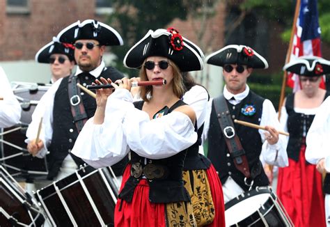 The Bunker Hill Day parade